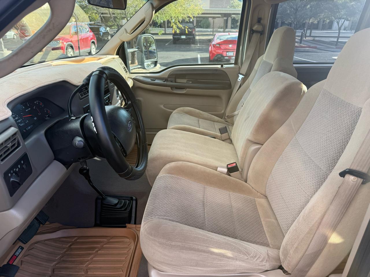 Ford Super Duty F-350 DRW Crew Cab 172" King Ranch 4WD 2003