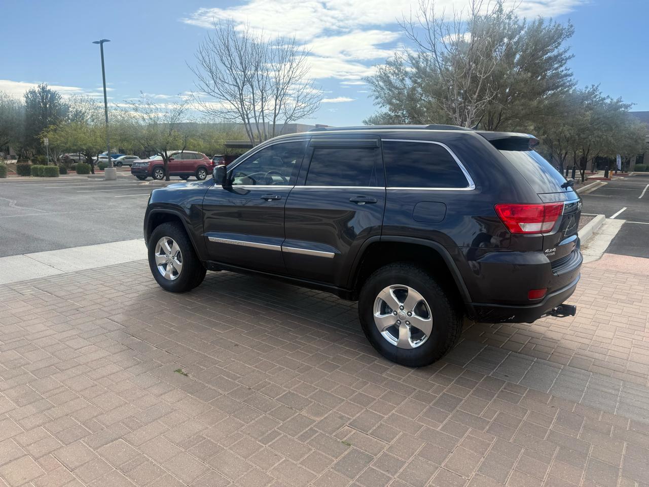 Jeep Grand Cherokee 4WD 4dr Laredo 2012