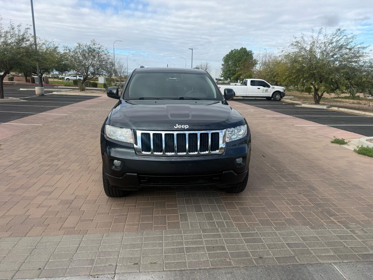 Jeep Grand Cherokee 4WD 4dr Laredo 2012