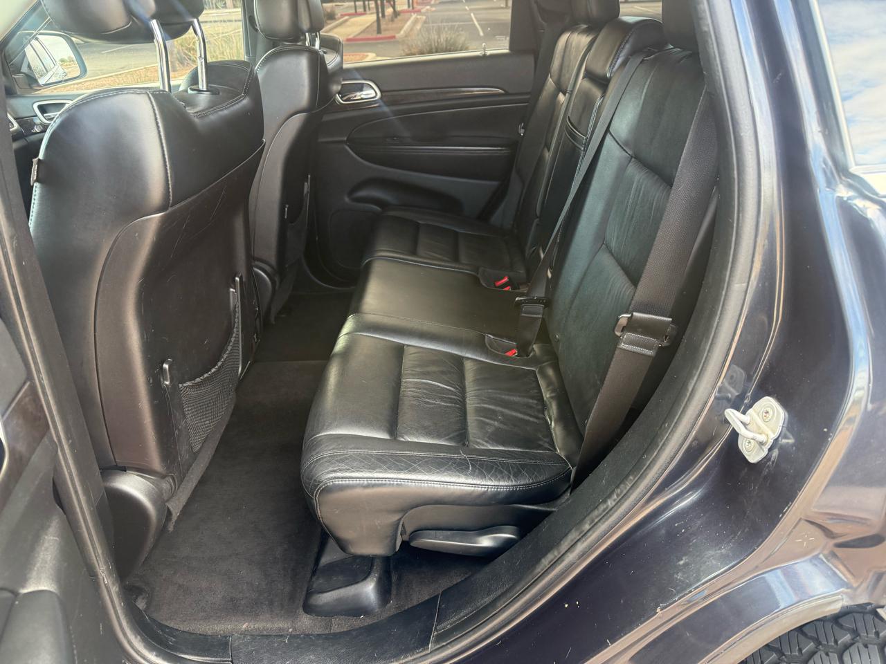 Jeep Grand Cherokee 4WD 4dr Laredo 2012