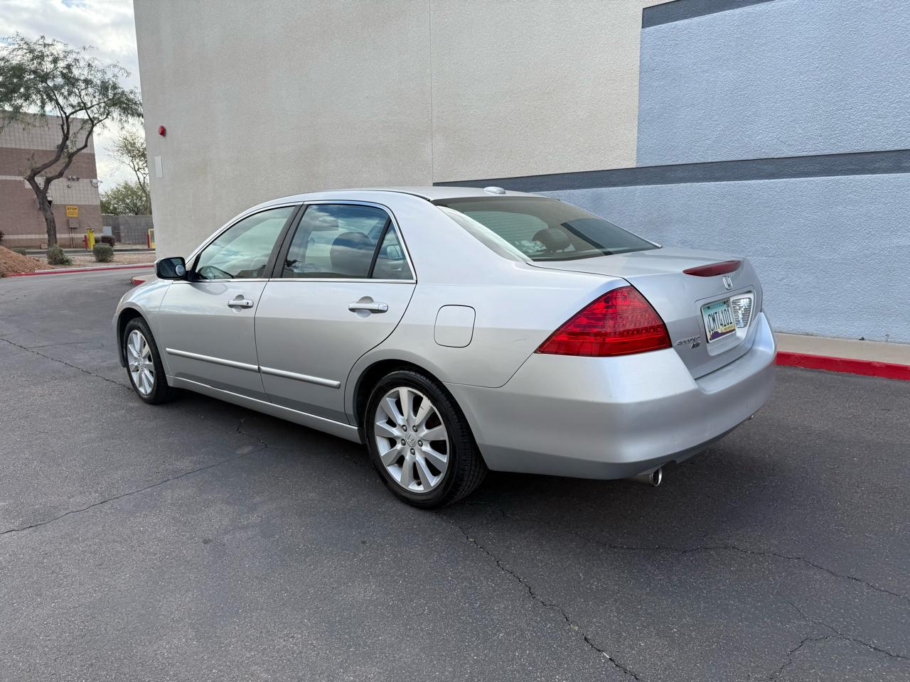 Honda Accord Sdn EX-L V6 AT 2006