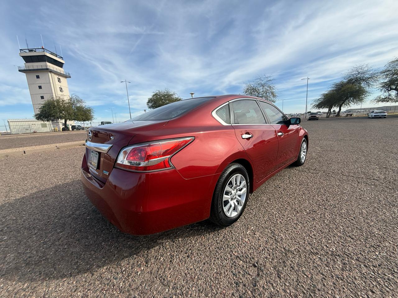 Nissan Altima 4dr Sdn I4 2.5 2014