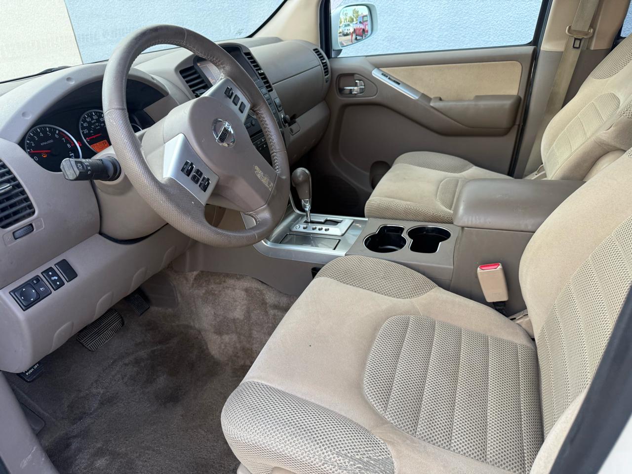 Nissan Pathfinder 2WD 4dr V6 SV 2012