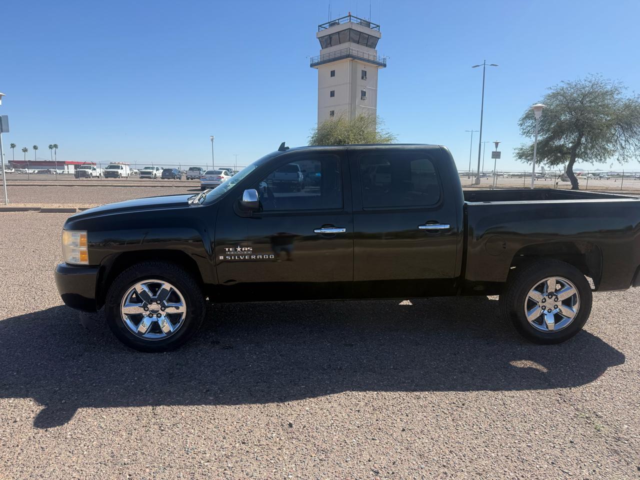 2009 Chevrolet Silverado 1500 2WD Crew Cab 143.5" LT