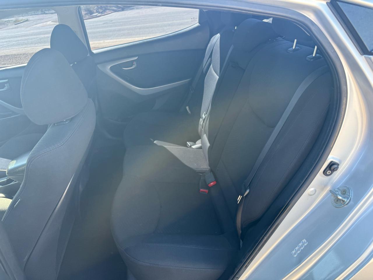 Hyundai Elantra 4dr Sdn Auto SE (Ulsan Plant) 2015