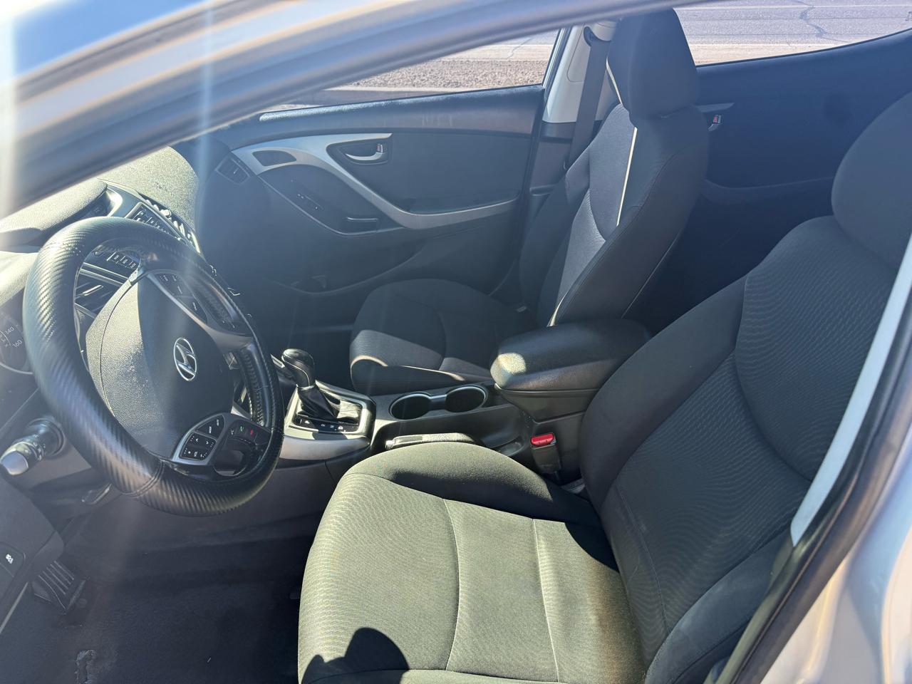 Hyundai Elantra 4dr Sdn Auto SE (Ulsan Plant) 2015