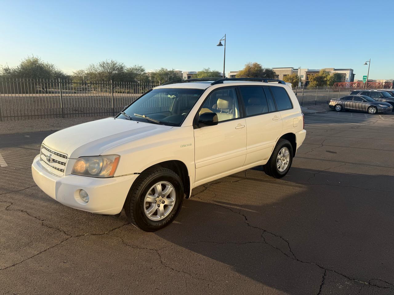 Toyota Highlander 4dr V6 4WD (Natl) 2003