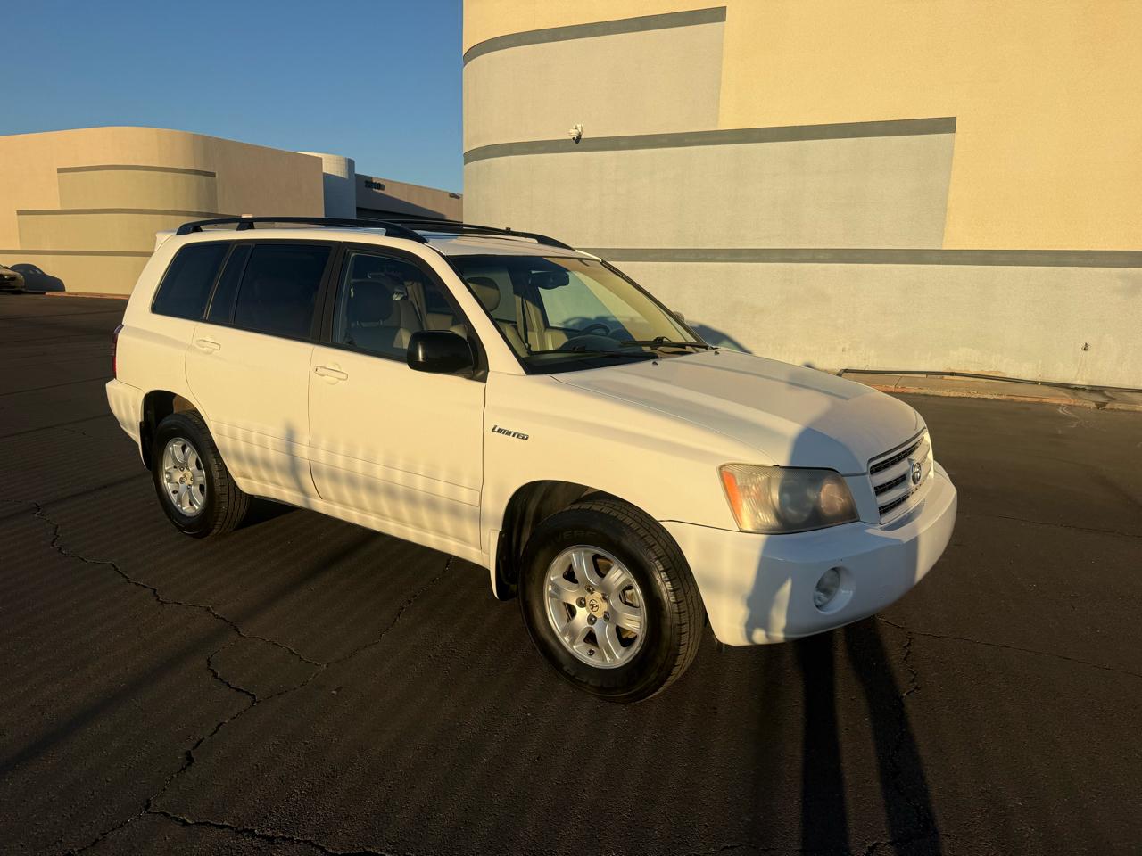 Toyota Highlander 4dr V6 4WD (Natl) 2003