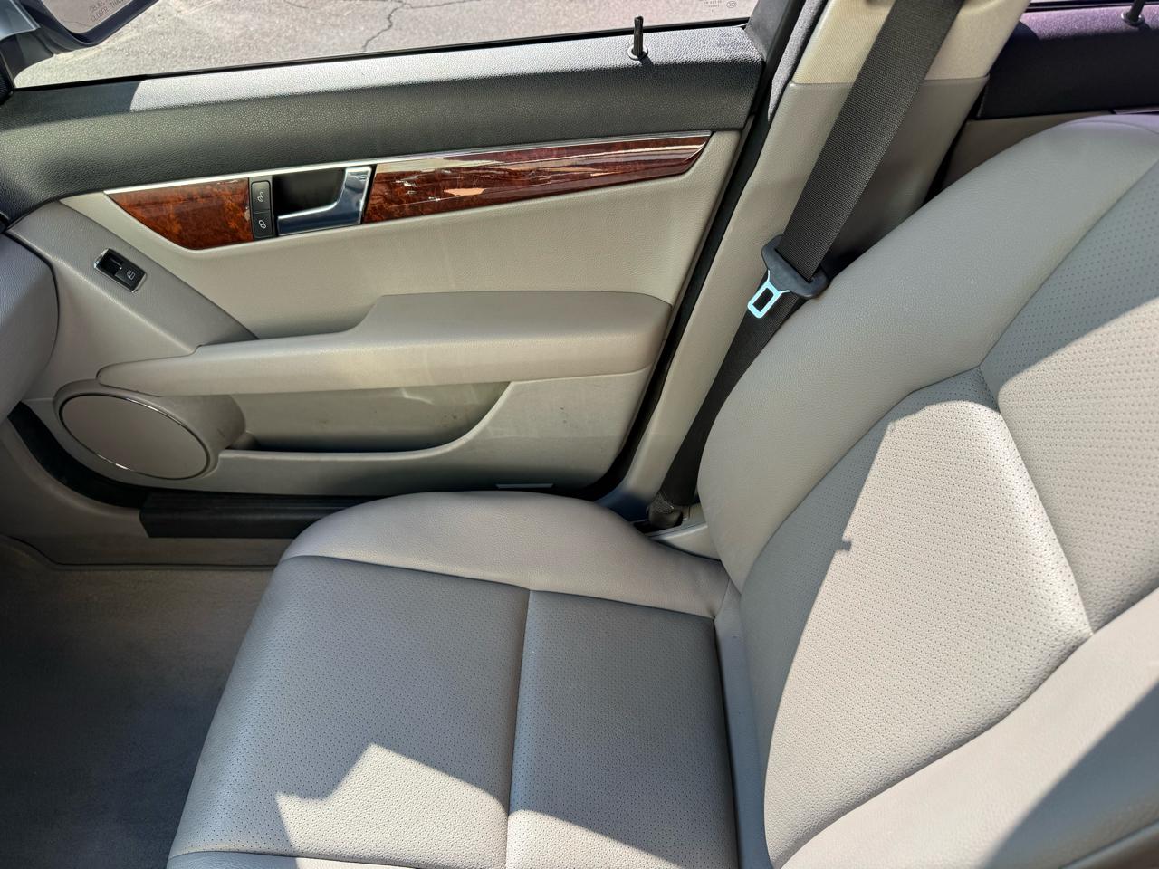 Mercedes-Benz C-Class 4dr Sdn 3.0L Sport RWD 2008