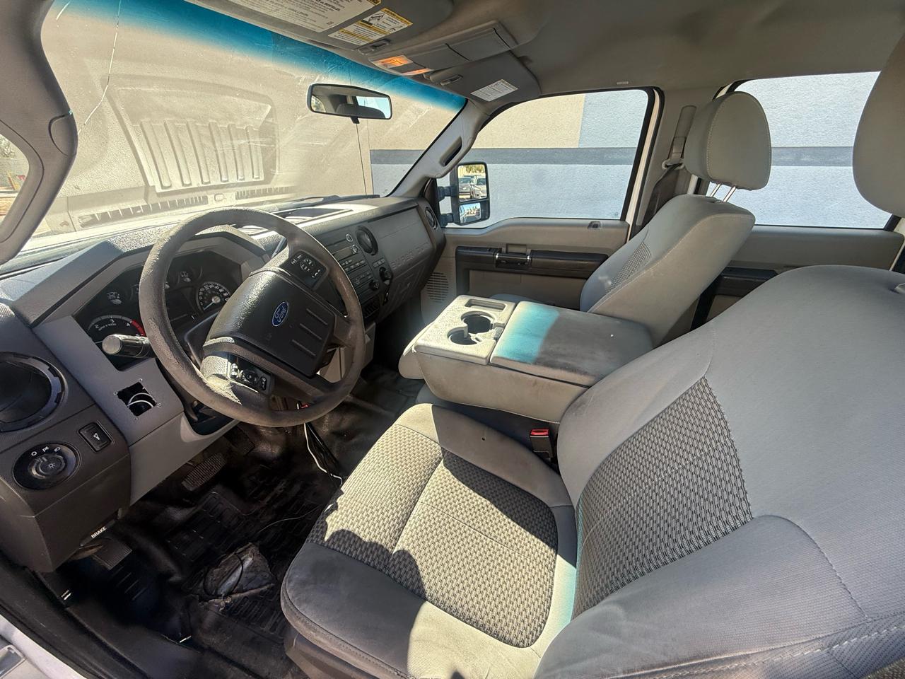 Ford Super Duty F-250 SRW 4WD Crew Cab 172" Platinum 2016