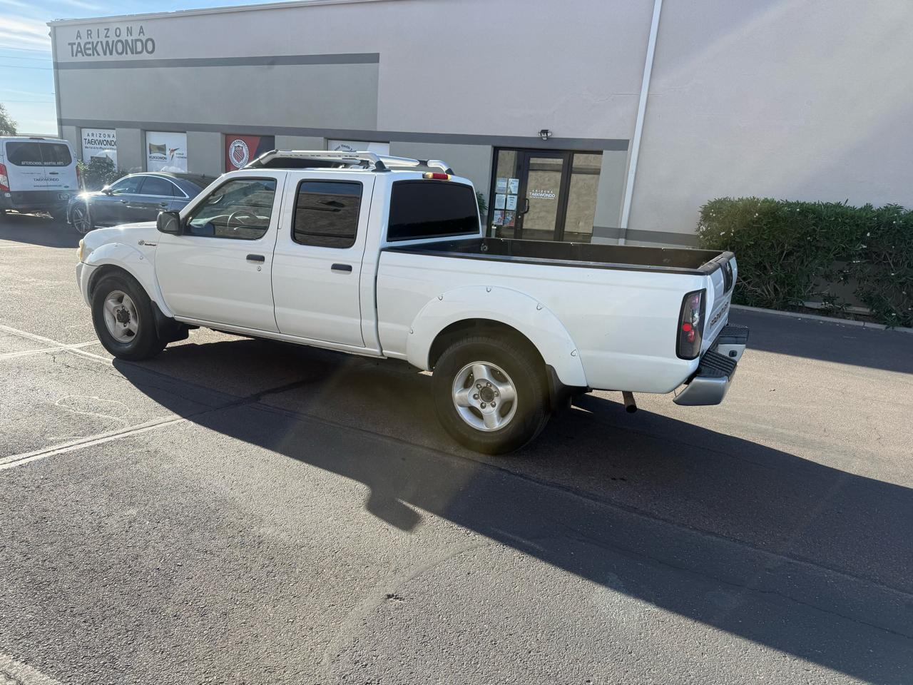 Nissan Frontier 4WD SVE Crew Cab V6 Auto SC LB 2002