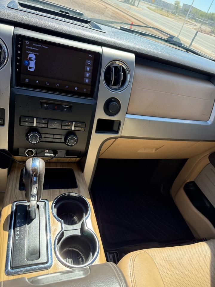 Ford F-150 4WD SuperCrew 145" Platinum 2011