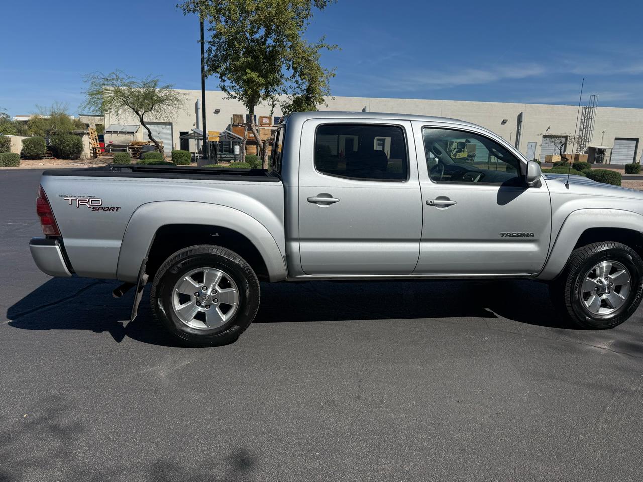 Toyota Tacoma 4WD Double Cab LB V6 AT TRD Off Road (Natl) 2007