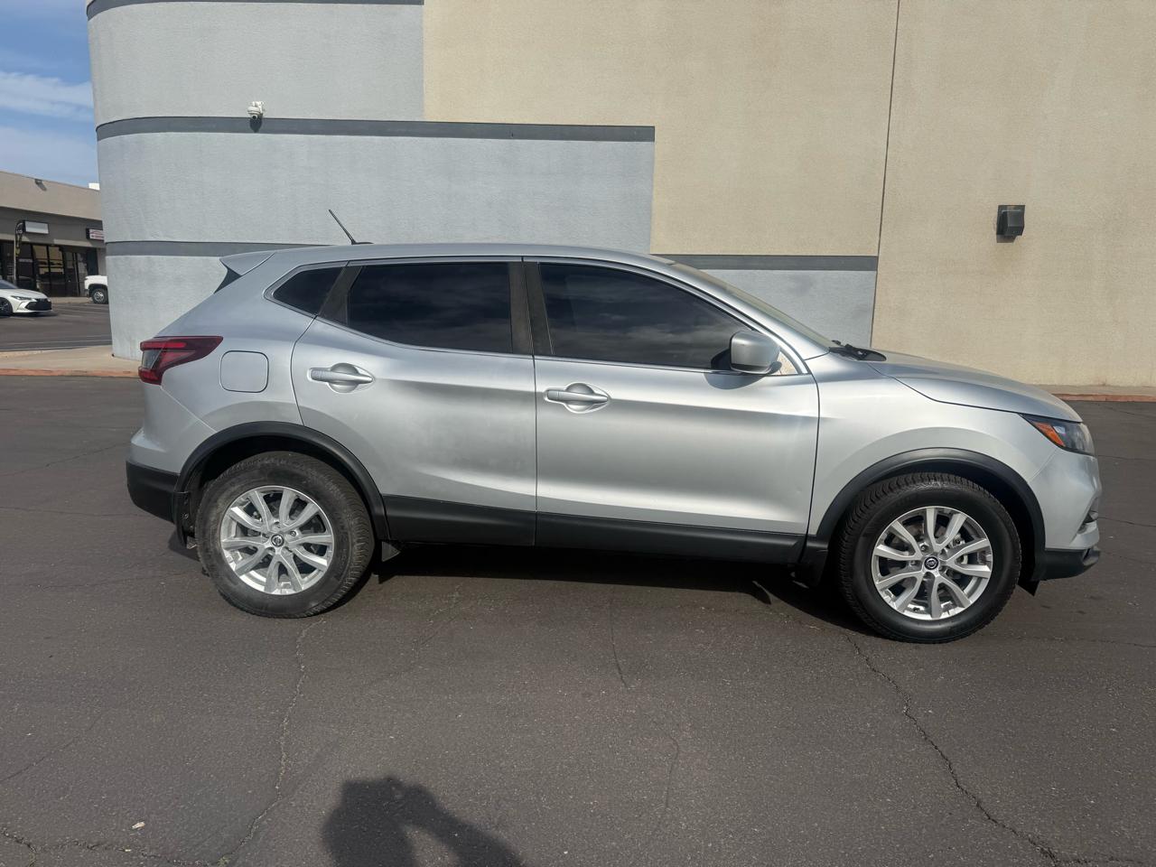 Nissan Rogue Sport AWD S 2021