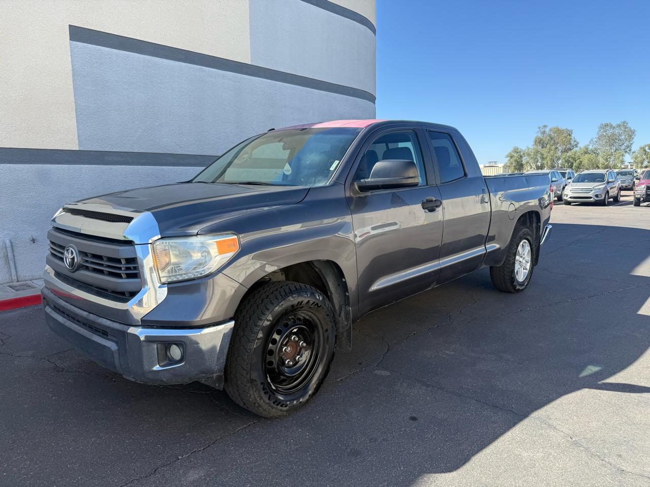 Toyota Tundra 2WD Truck Double Cab 5.7L V8 6-Spd AT SR5 (Natl) 2015