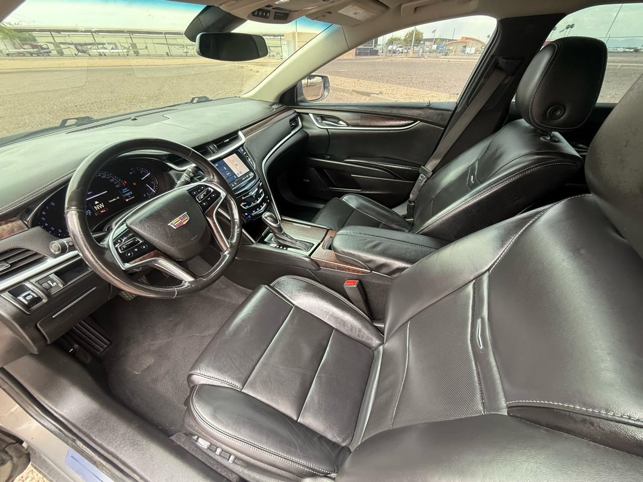 Cadillac XTS 4dr Sdn Luxury FWD 2019