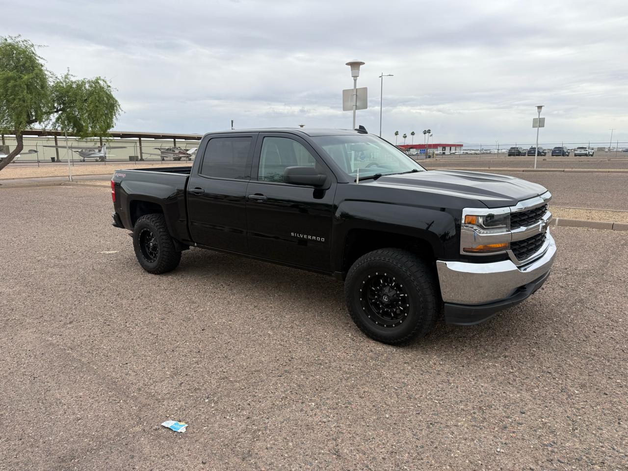 Chevrolet Silverado 1500 4WD Crew Cab 143.5" LS 2017