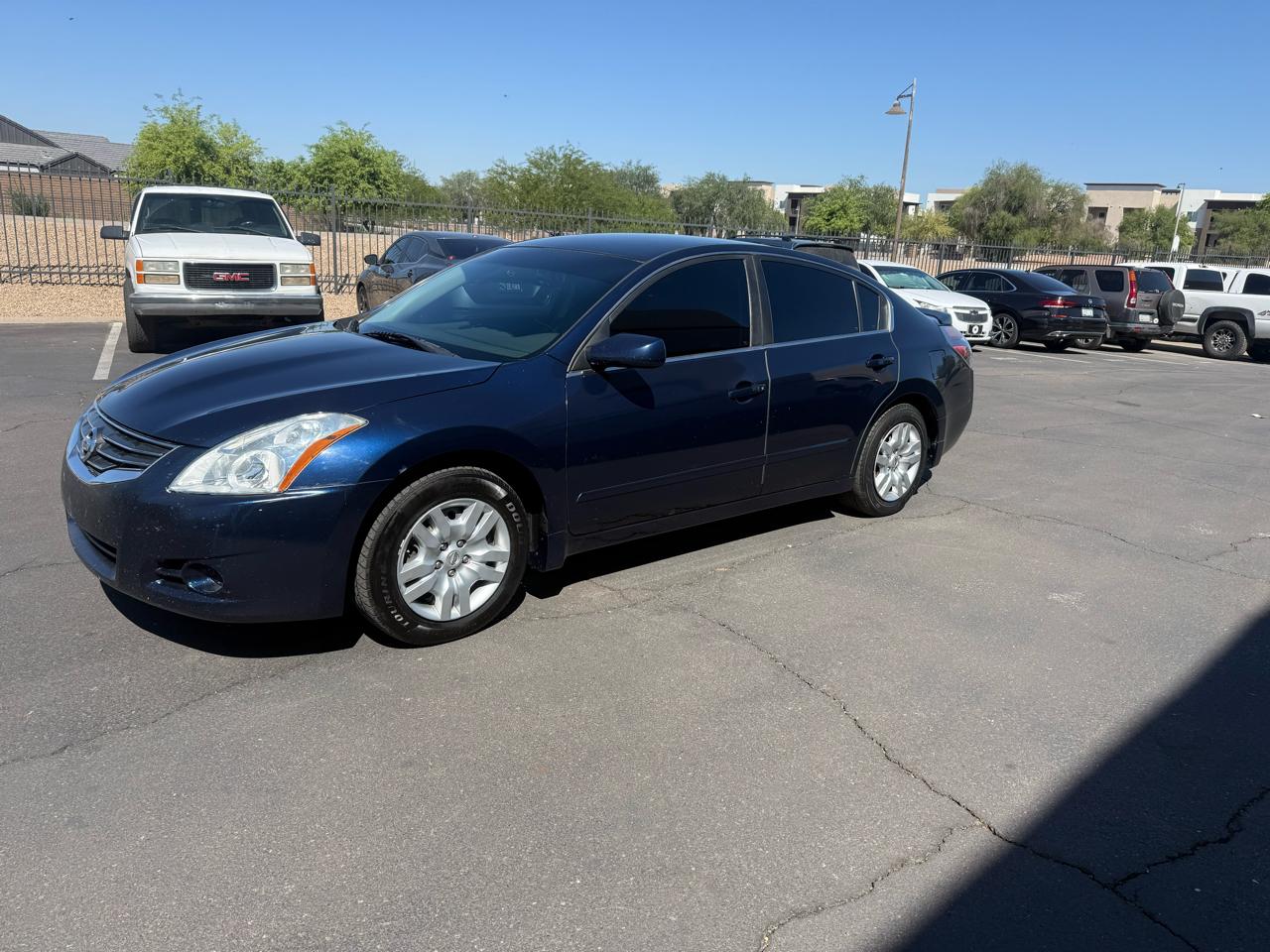 Nissan Altima 4dr Sdn I4 CVT 2.5 S 2010