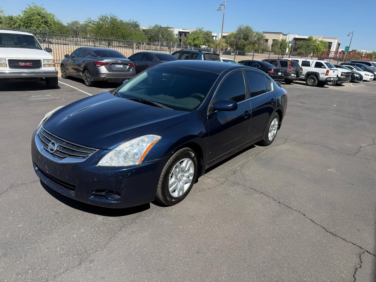 Nissan Altima 4dr Sdn I4 CVT 2.5 S 2010