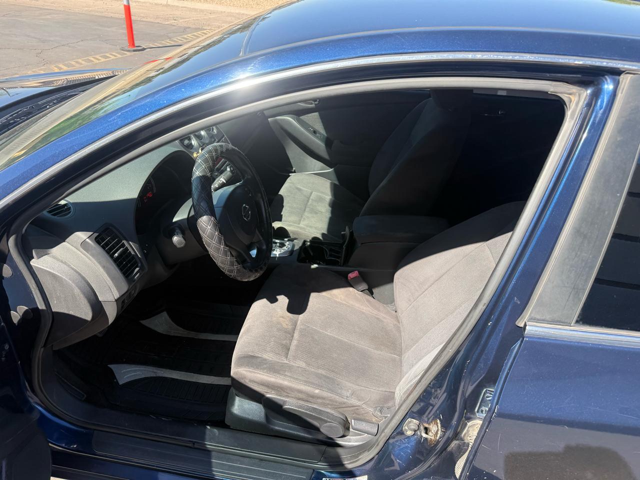 Nissan Altima 4dr Sdn I4 CVT 2.5 S 2010