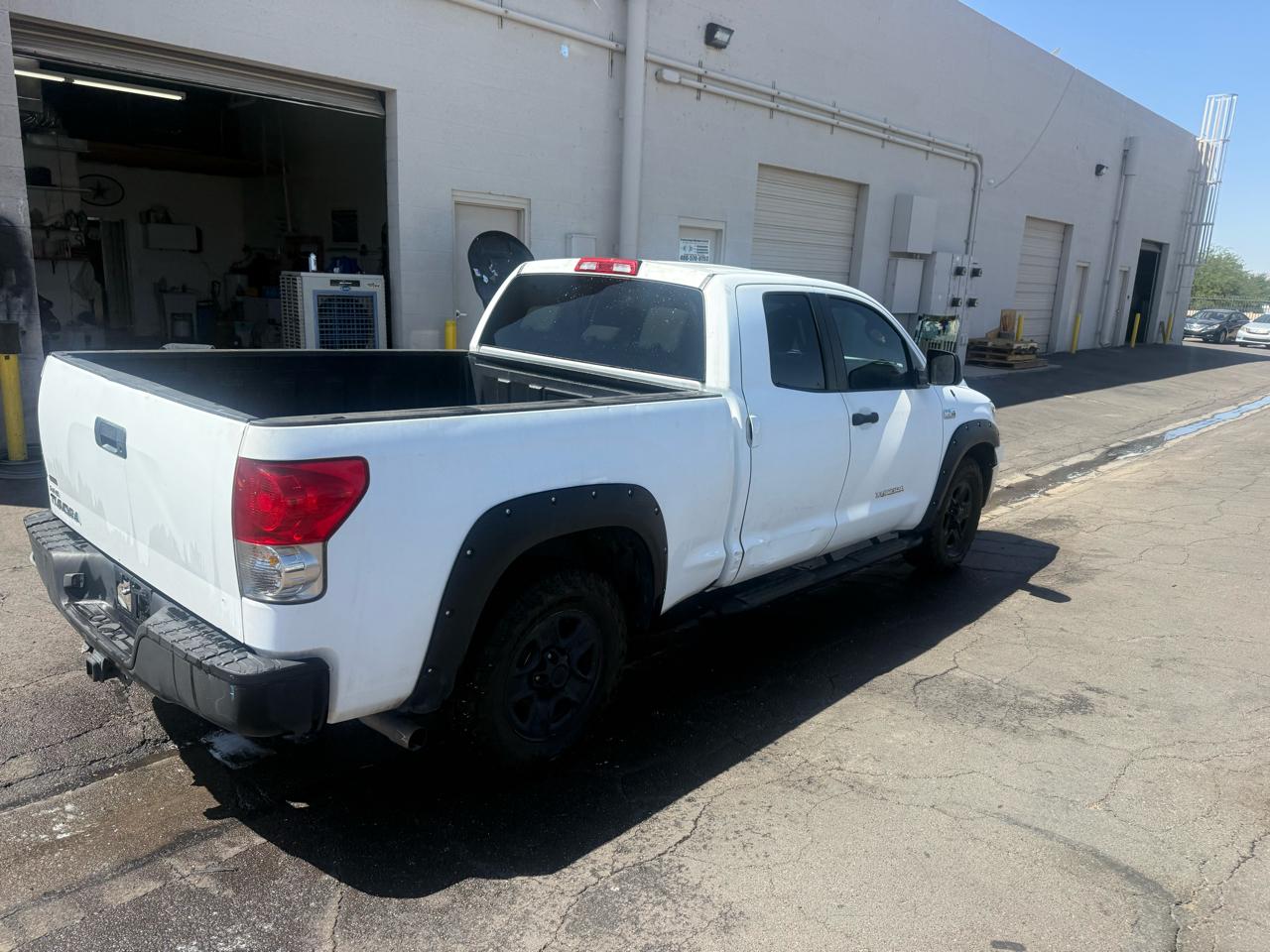 Toyota Tundra 2WD Truck Dbl 5.7L V8 6-Spd AT (Natl) 2008