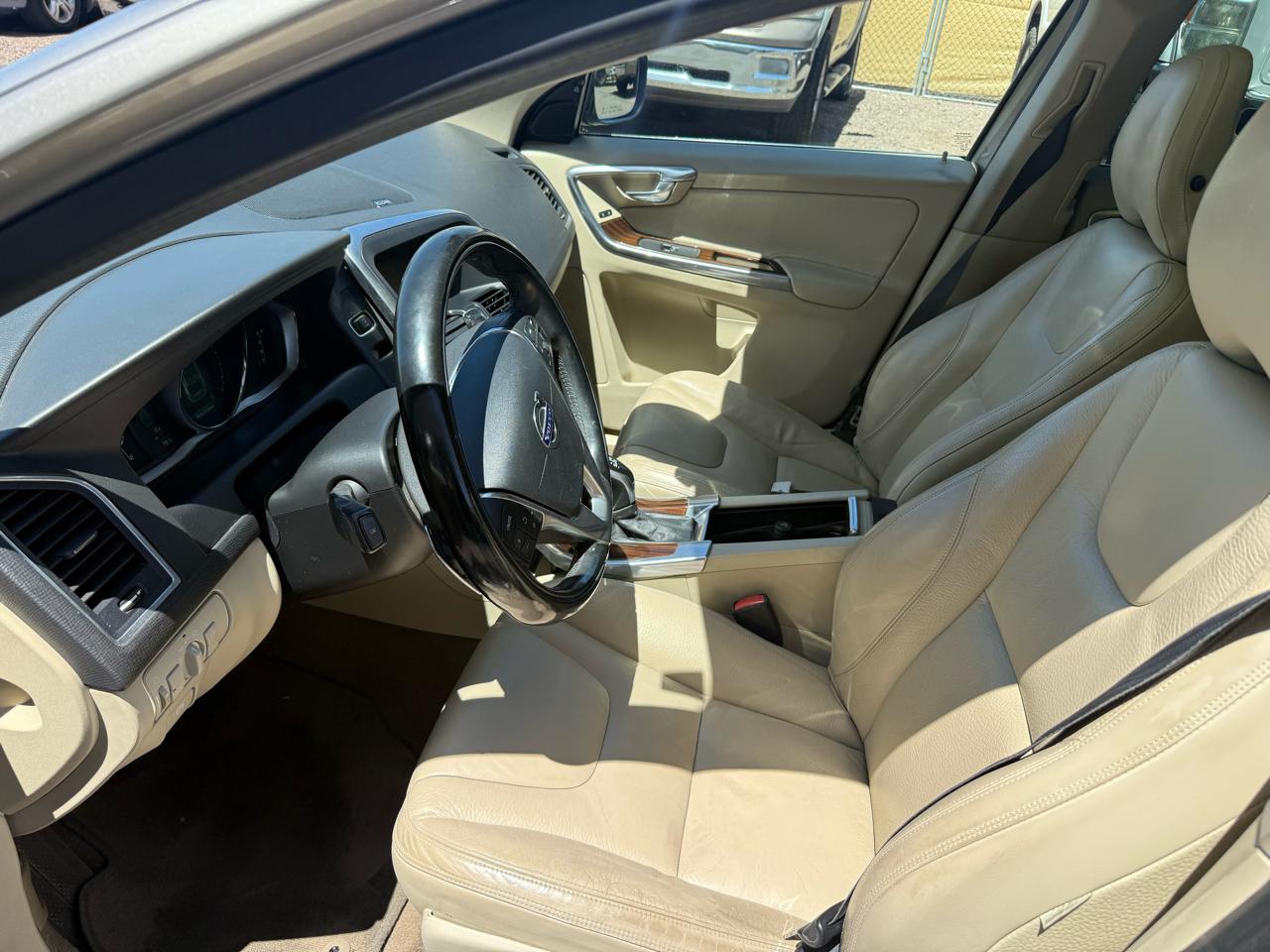 Volvo XC60 AWD 4dr 3.0L 2014