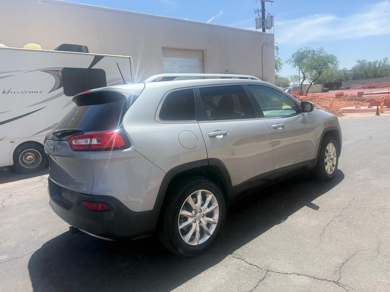 Jeep Cherokee 4WD 4dr Limited 2016