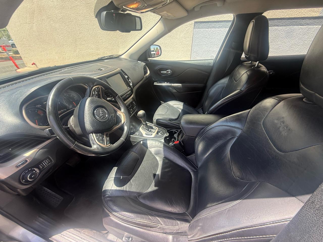 Jeep Cherokee 4WD 4dr Limited 2016