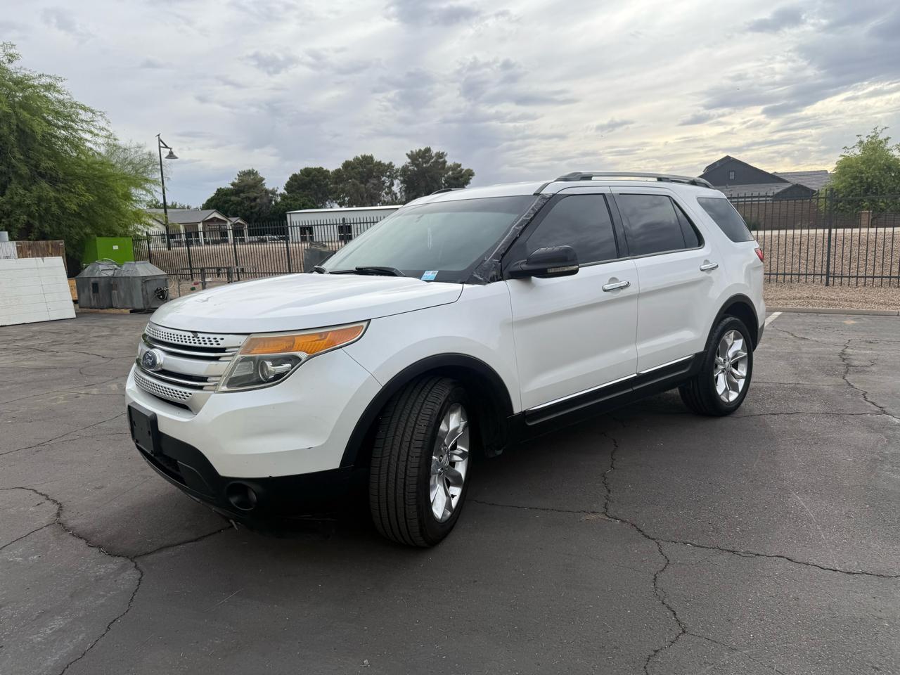 Ford Explorer 4WD 4dr XLT 2012