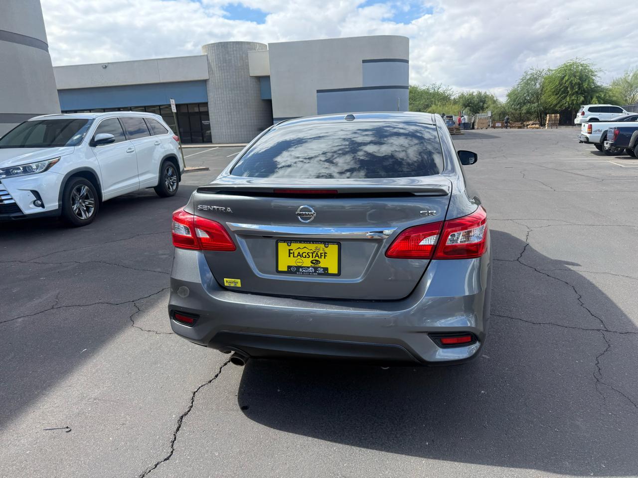 Nissan Sentra SR CVT 2019