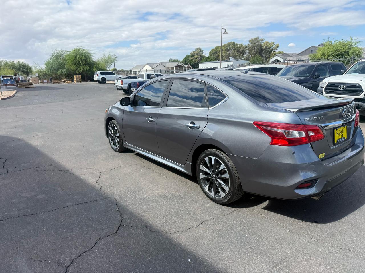 Nissan Sentra SR CVT 2019