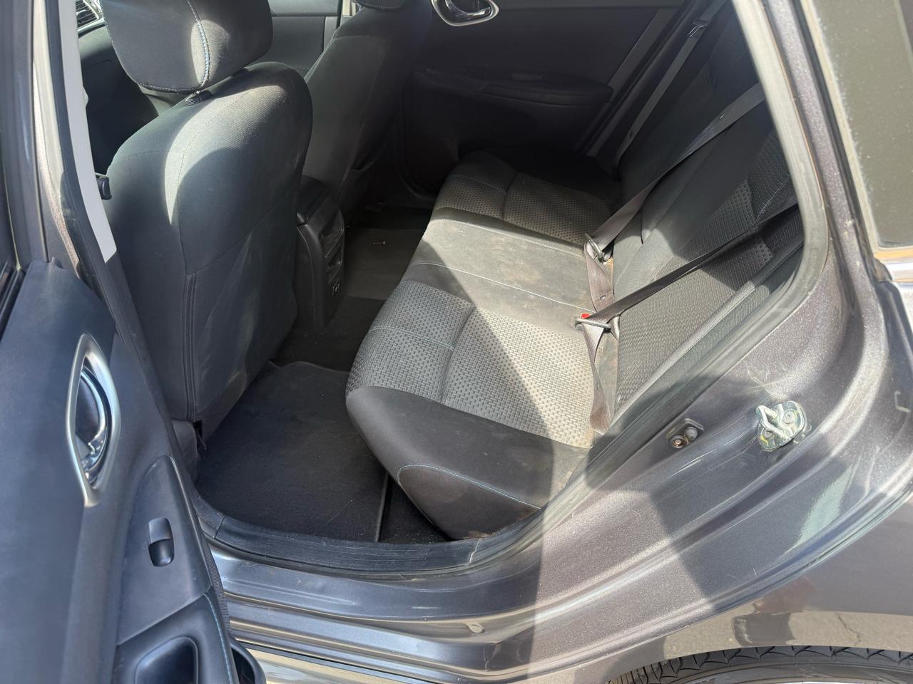 Nissan Sentra SR CVT 2019