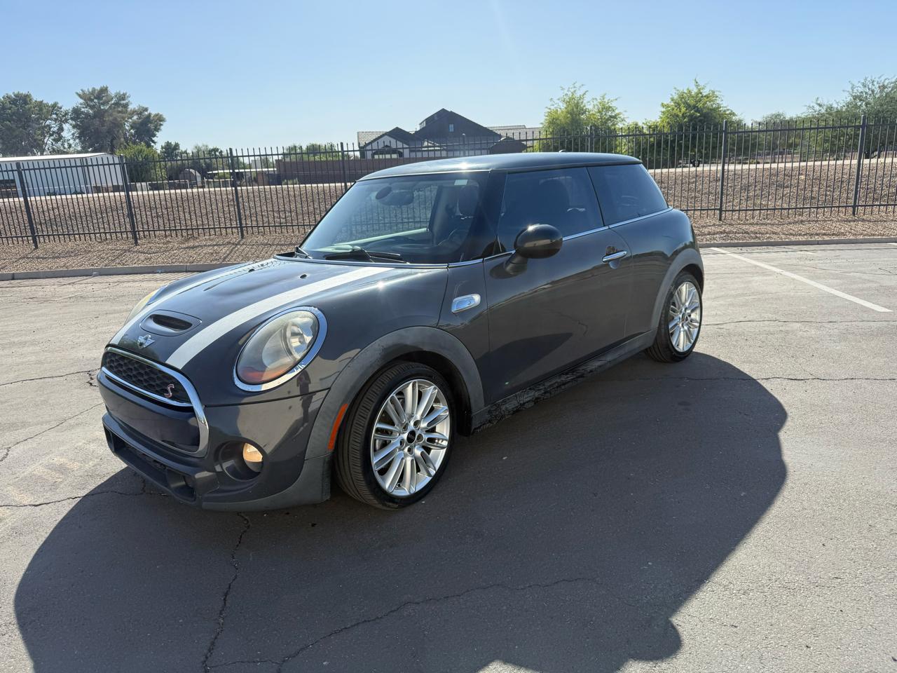 2014 MINI Cooper S's photo
