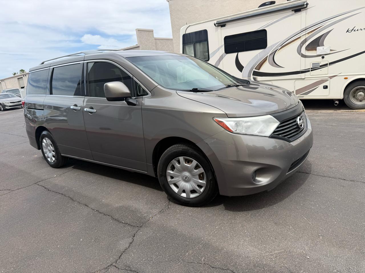 Nissan Quest 4dr S 2015