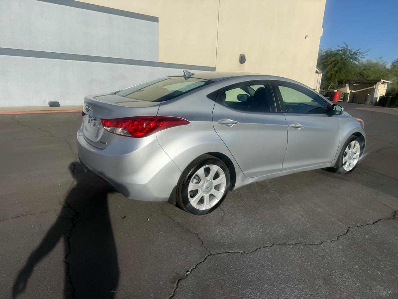 Hyundai Elantra 4dr Sdn Auto Limited PZEV (Ulsan Plant) 2013