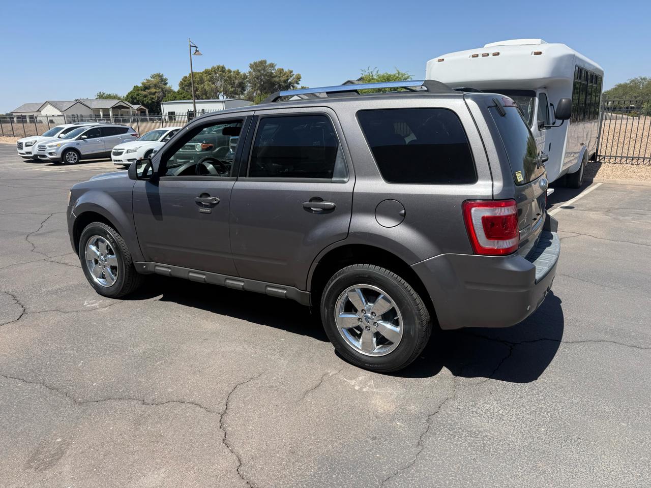 Ford Escape FWD 4dr Limited 2010