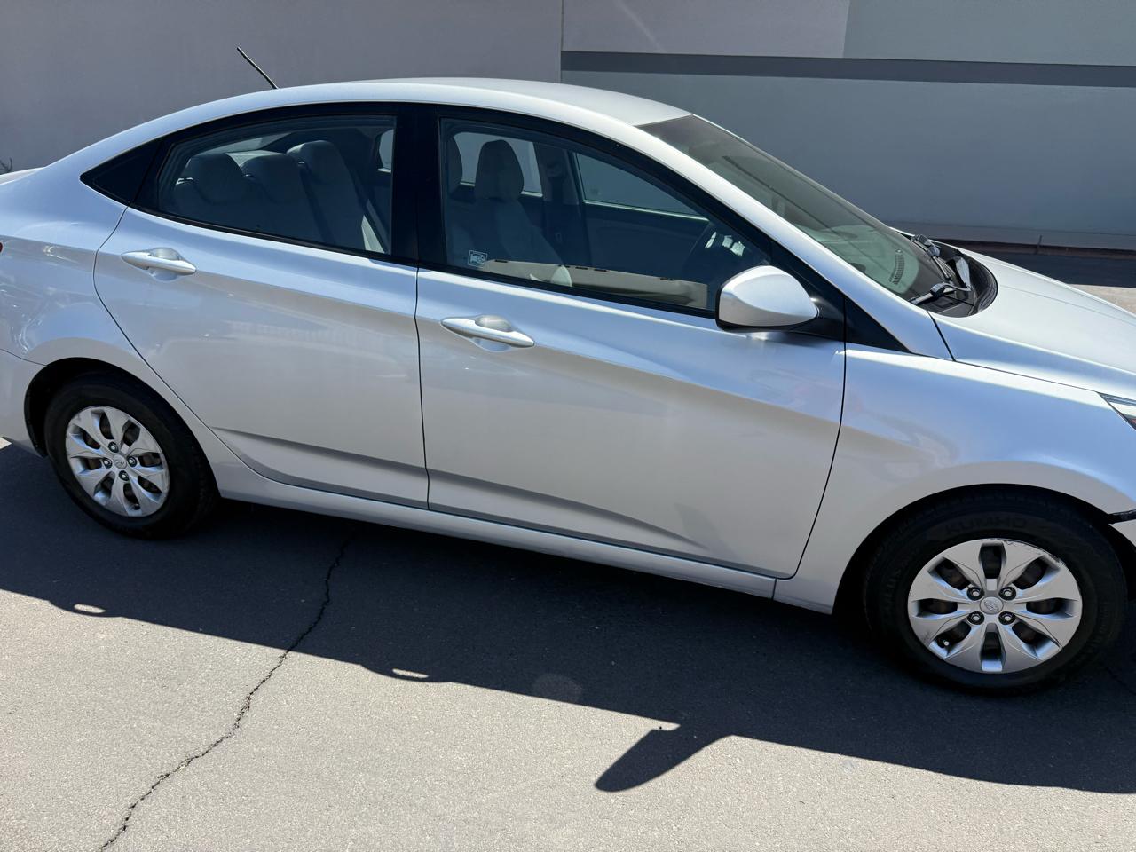 Hyundai Accent 4dr Sdn Auto GLS 2015