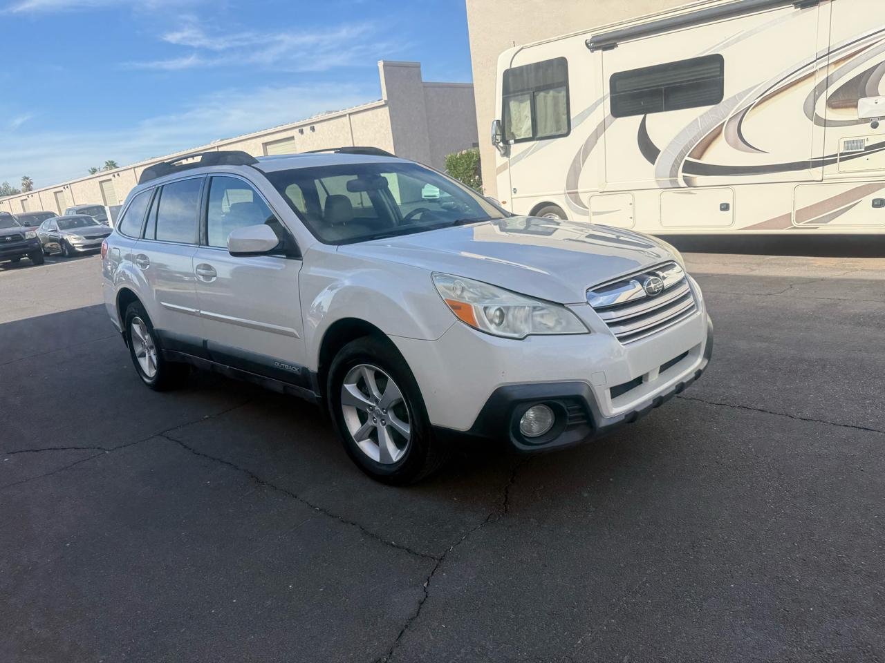 Subaru Outback 4dr Wgn H4 Auto 2.5i Limited 2013