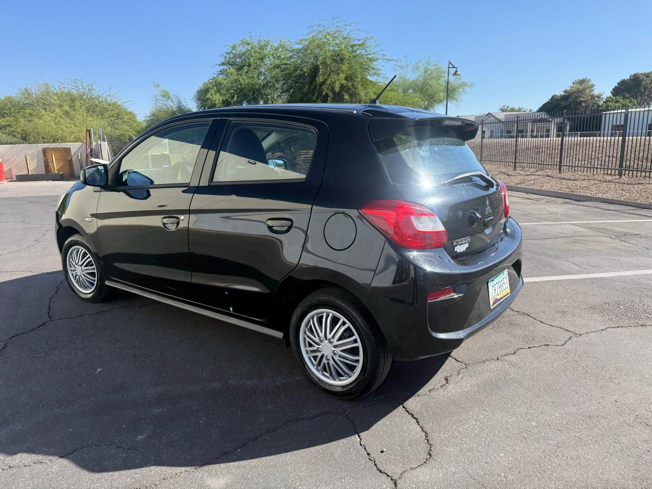 Mitsubishi Mirage ES CVT 2019
