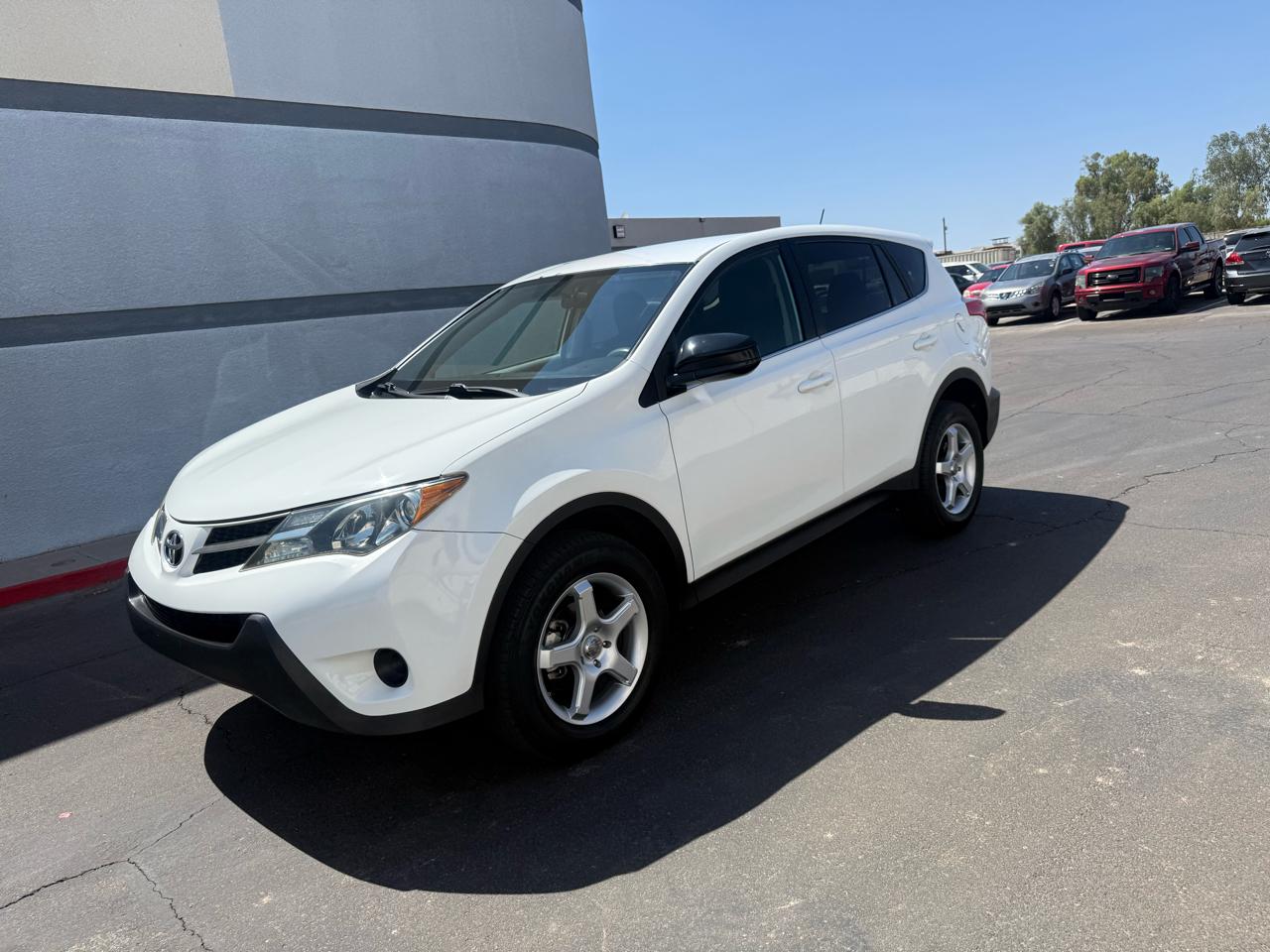 Toyota RAV4 AWD 4dr LE (Natl) 2013