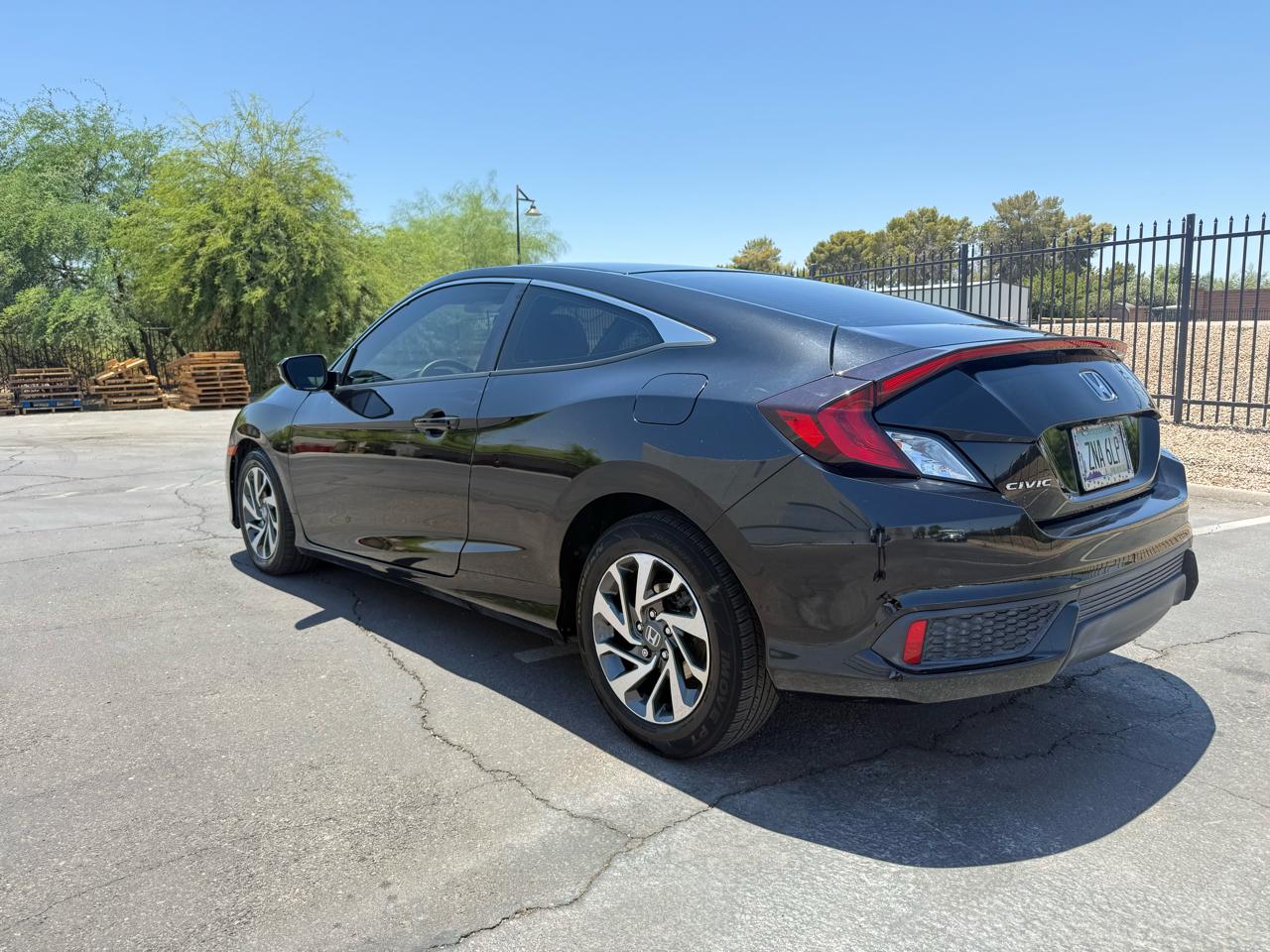 Honda Civic Coupe LX CVT 2019