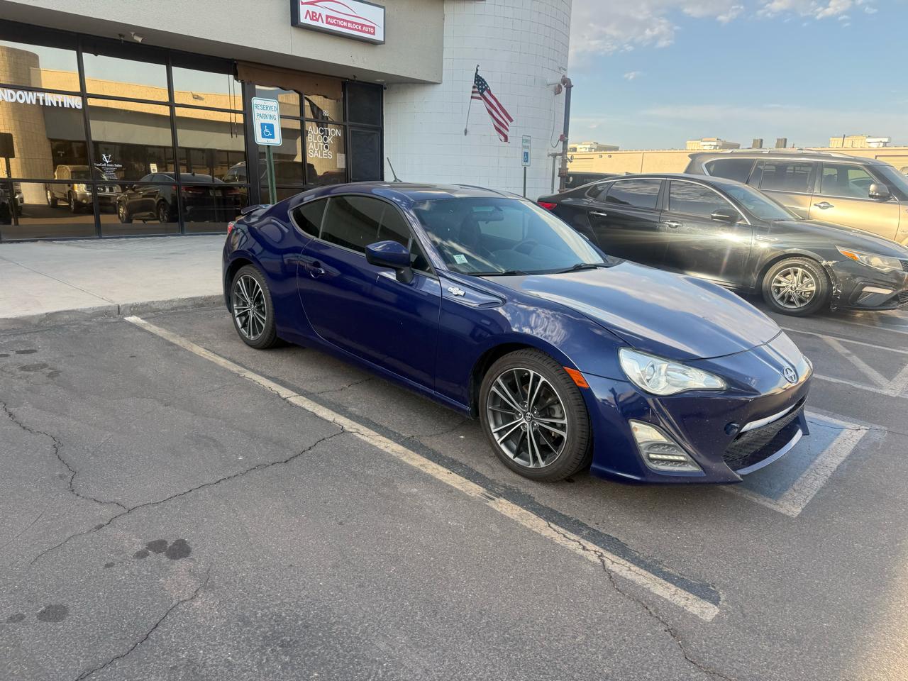 Scion FR-S 2dr Cpe Man (Natl) 2013
