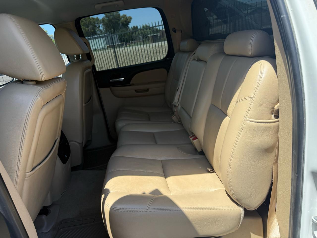Chevrolet Avalanche 4WD Crew Cab 130" LTZ 2007