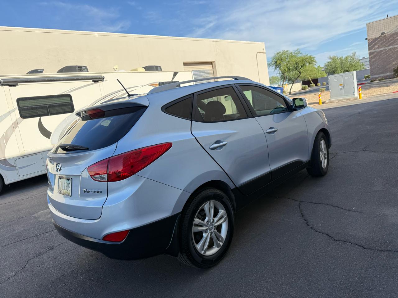 Hyundai Tucson FWD 4dr Auto GLS PZEV 2012