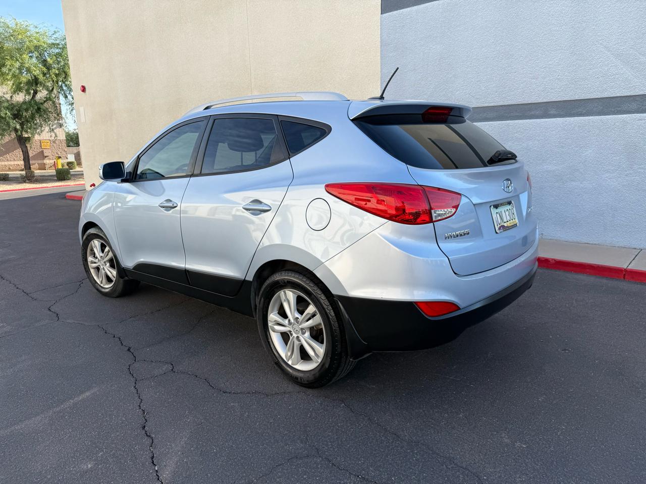 Hyundai Tucson FWD 4dr Auto GLS PZEV 2012