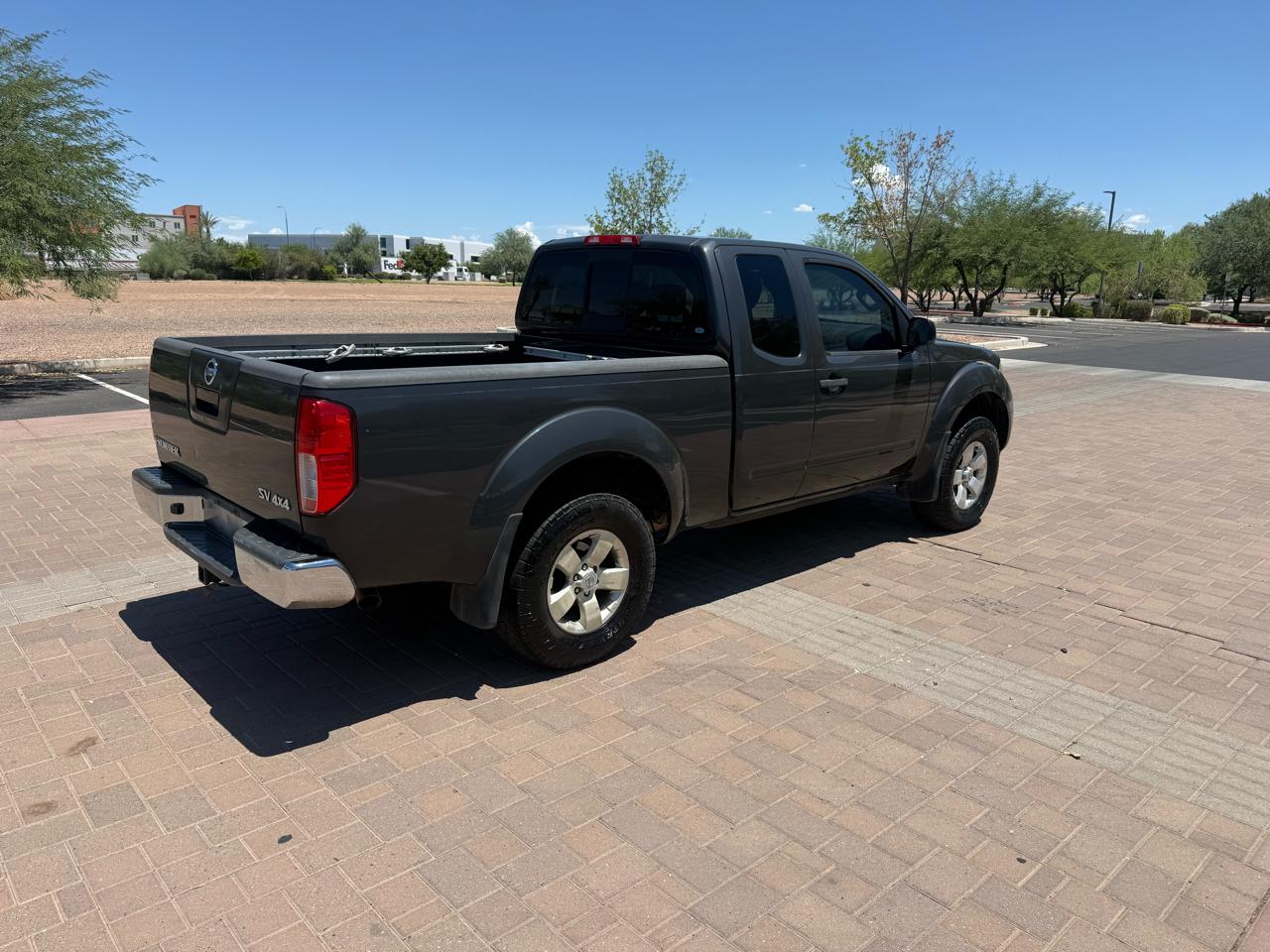 Nissan Frontier 4WD King Cab Auto SV 2012