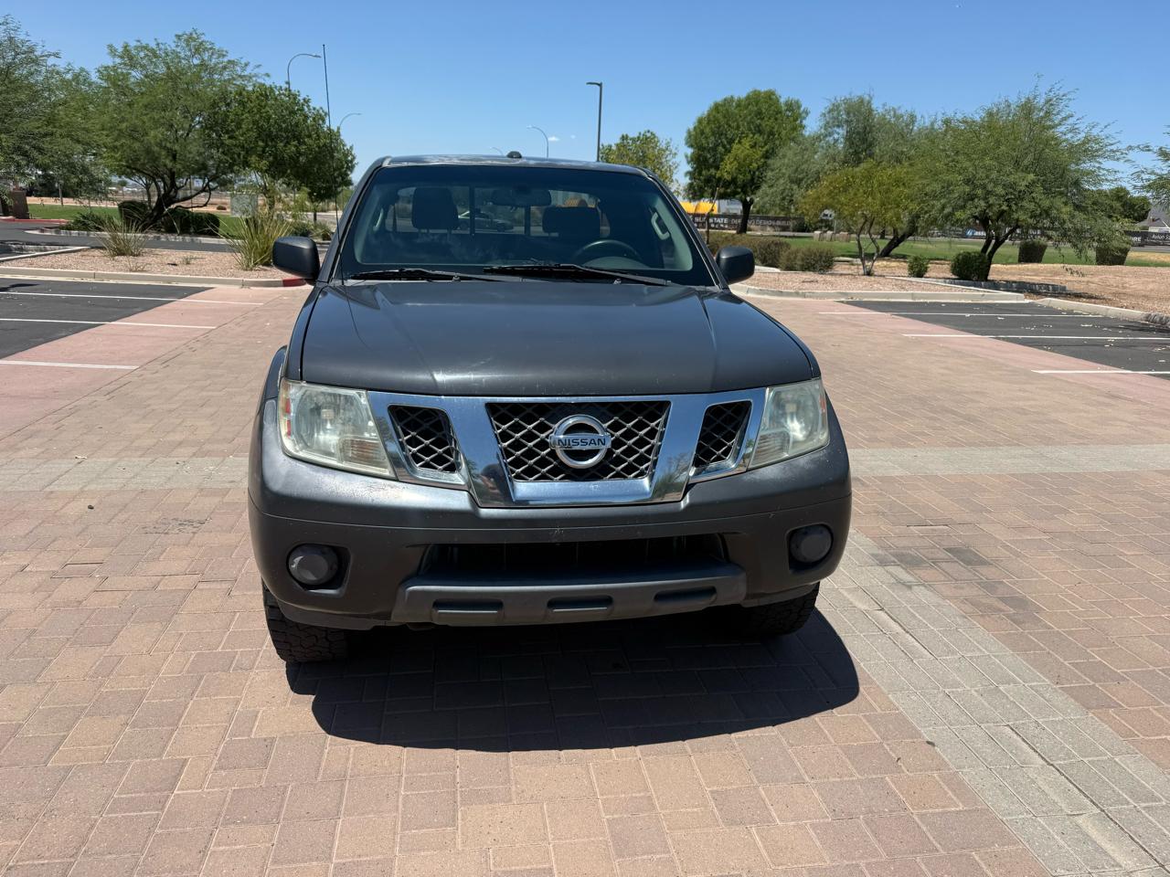 Nissan Frontier 4WD King Cab Auto SV 2012