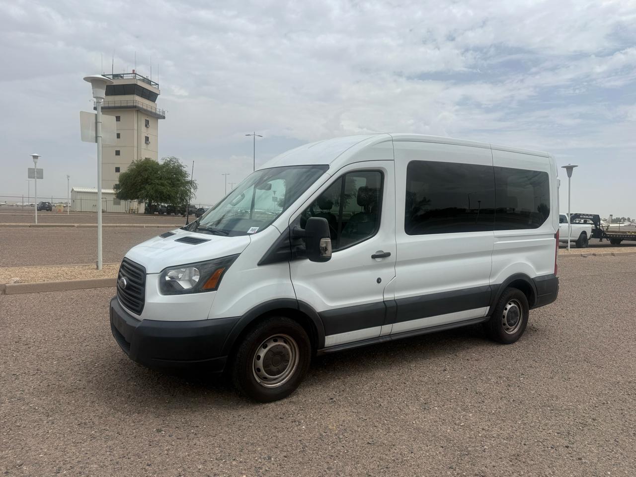 Ford Transit Passenger Wagon T-150 130" Med Roof XLT Sliding RH Dr 2019