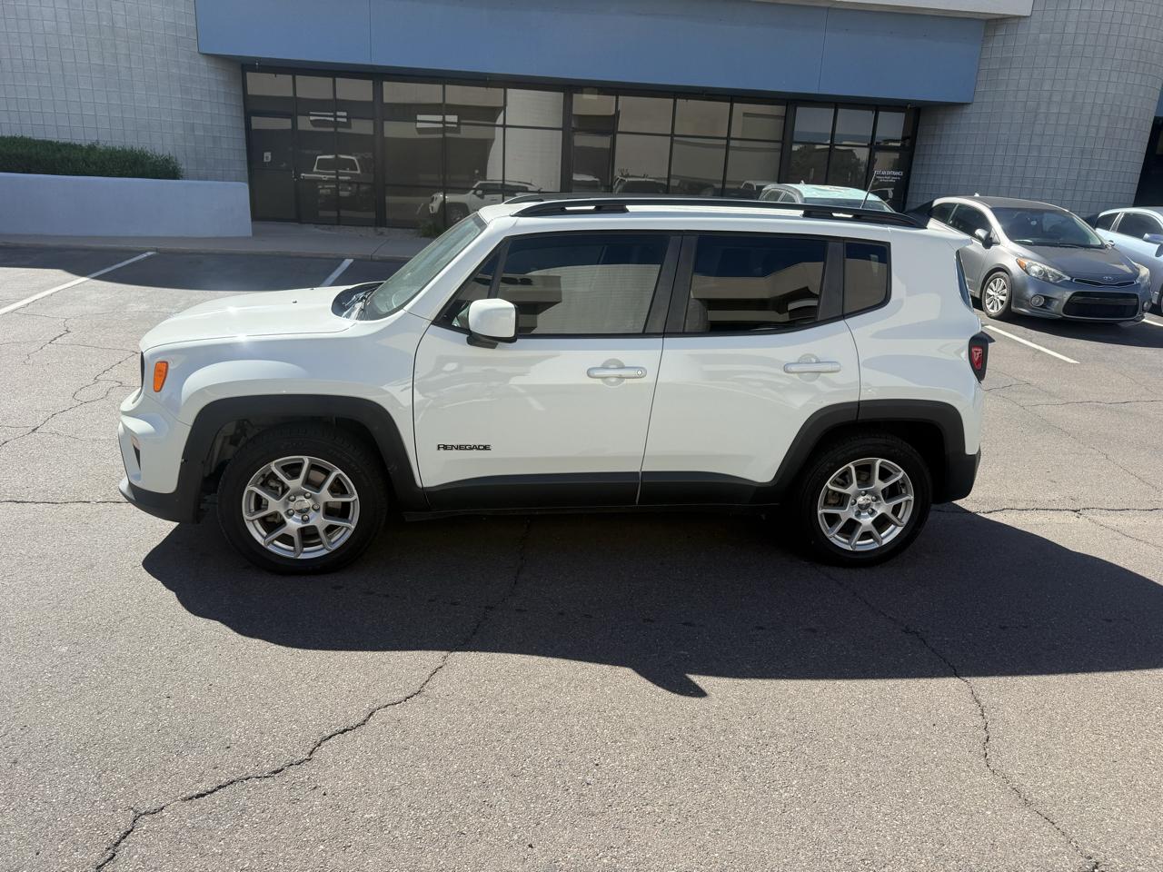 Jeep Renegade Latitude FWD 2019