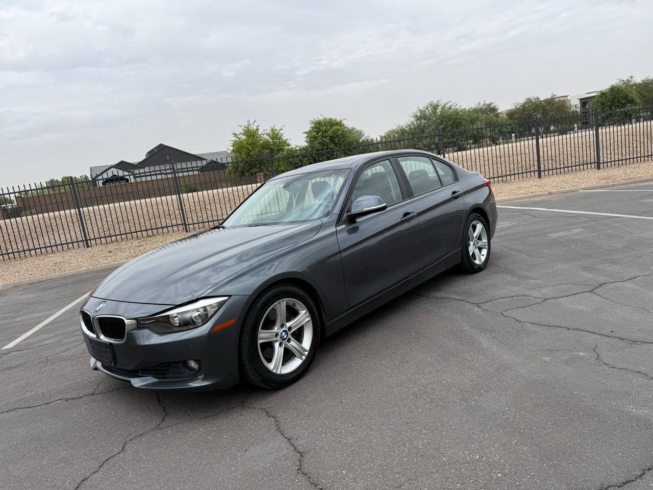 2013 BMW 3 Series 4dr Sdn 328i RWD